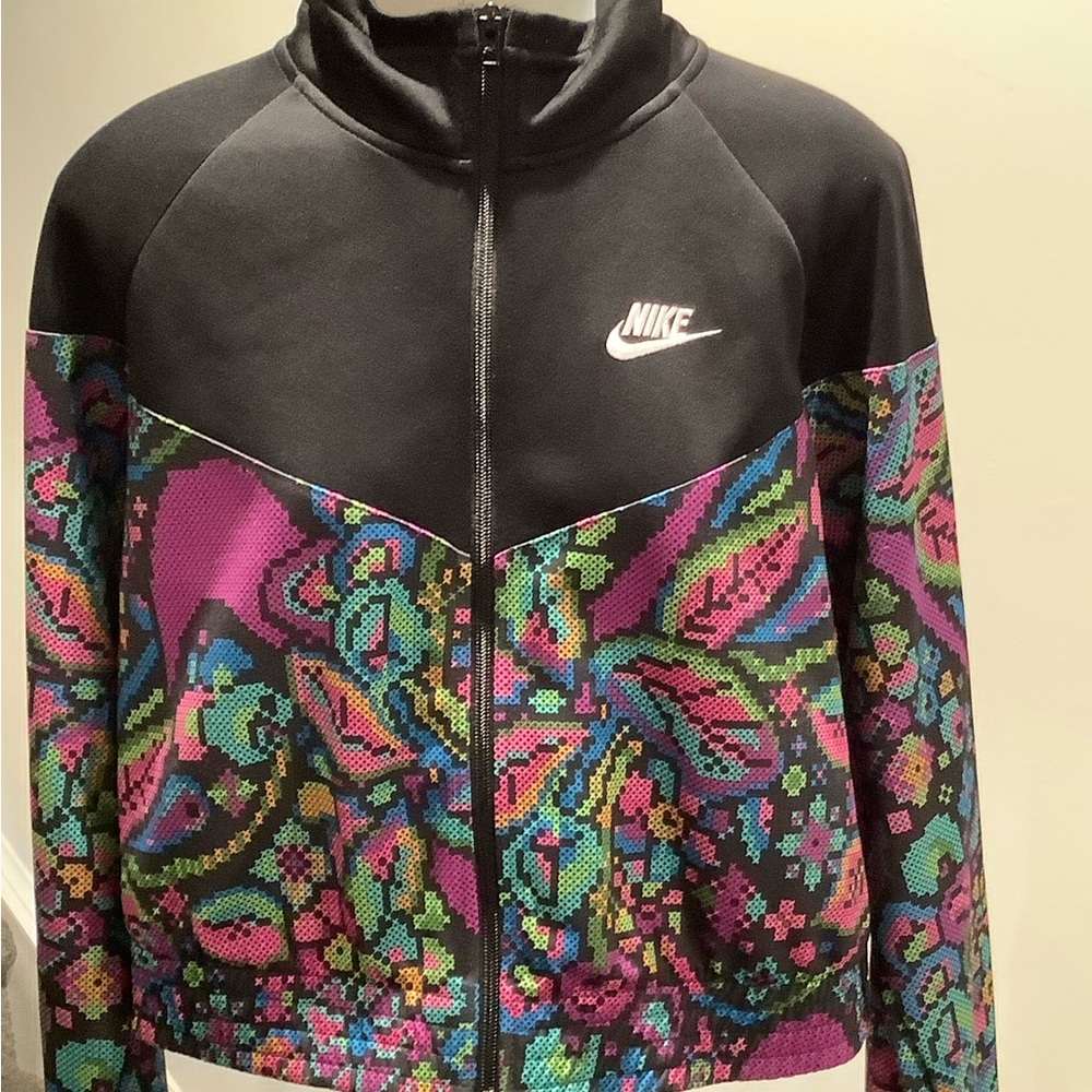 Nike - multicolored crop jacket